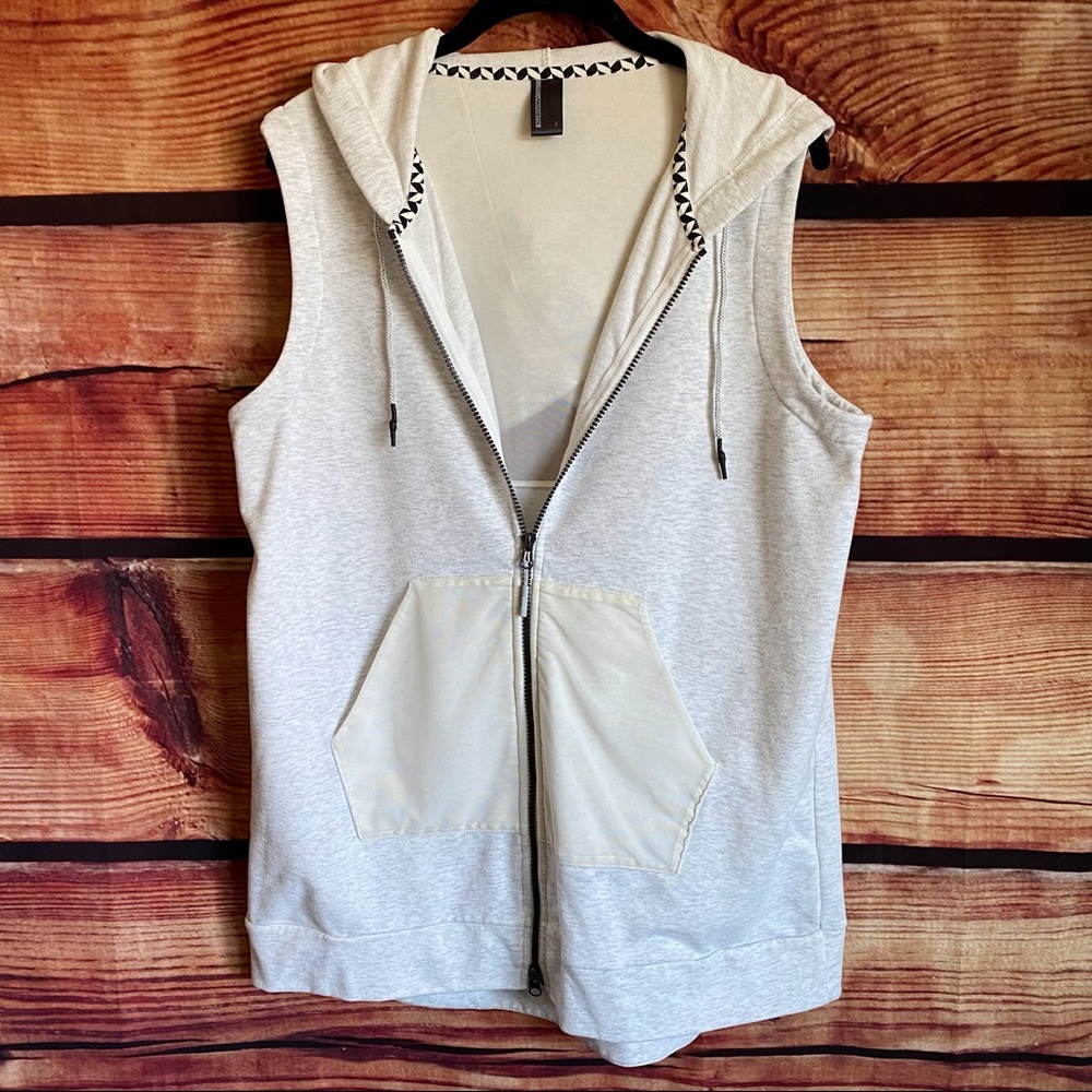 Mondetta Full Zip Hooded Vest